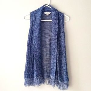 Cloud Chaser Crochet Fringe Sweater Open Front Cardigan Vest Blue White Medium